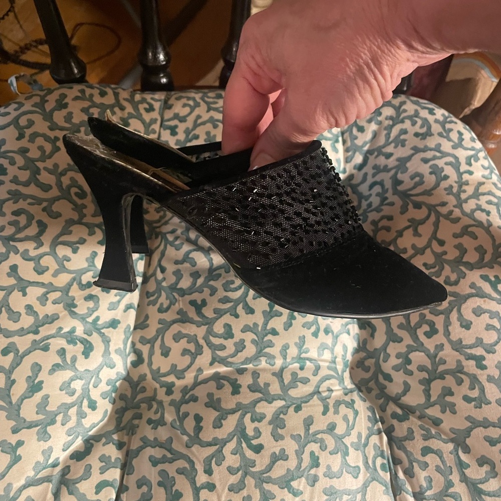 Vintage Elegant Black Mules by Notorious 8.